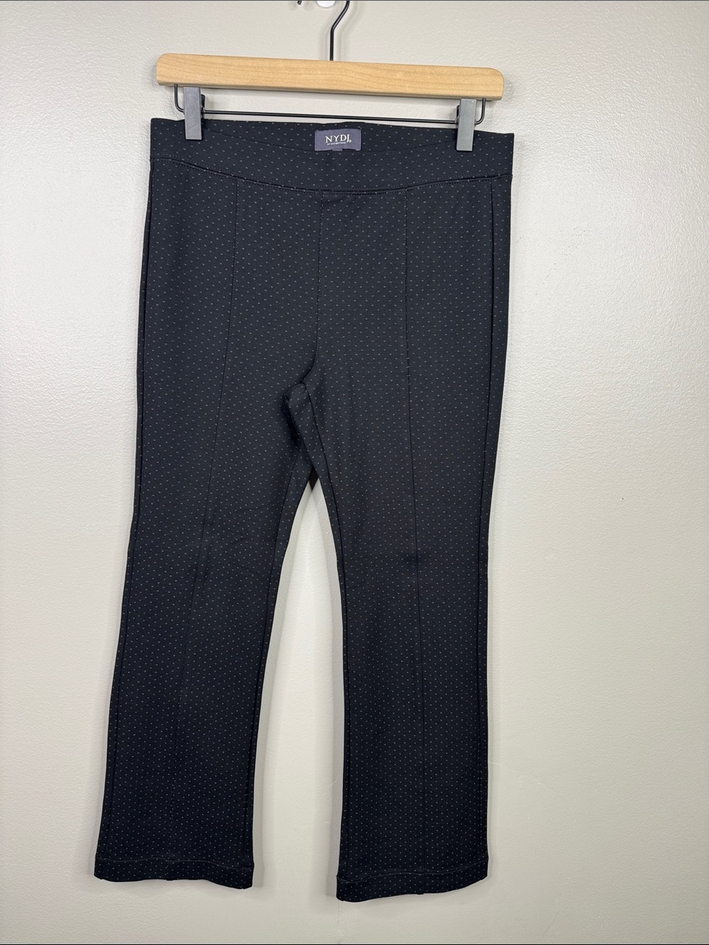 NYDJ Pull On Ankle Trouser Pants Pattern - Women's Size 4 Shaping Slim Black